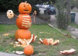  OMG IT"S A KILLER PUMPKIN!!!!!! RUN 4 YOUR LIFE!!!!!!!!!! *grabs ur arm and takes off* *comes back* WE 4GOT THE POPCORN!!!! *LOOKS @ TV* Why isn't it moveing? OMG WE KILLED HIM!!!!!!! WHAT DO WE DO!!!????