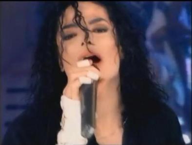 Me too!!! ♥♥♥ I amor so much this song and the video... he looks amazing, so beautiful, so sexy!! I was amazed too when I forst sembrar, puerca the video por his beauty.. he's just perfect.. he seems unreal, too beautiful, too sexy!!! I amor it!!! QUENCH MY DESIRE!!! aowww.. I amor tu MJ!!! ♥♥♥♥