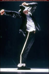  Oh God.. I 爱情 so much this song, I 爱情 so much the moonwalk, the beat, the way he dance.. it's just.. divine!! 爱情 it!!♥♥