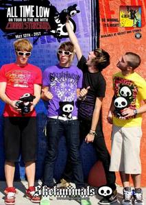  ALL TIME LOW!!!!!♥ my 秒 最喜爱的 band is 嘿 Monday!! <3 :D i had to put that pic..its cute :3 哈哈