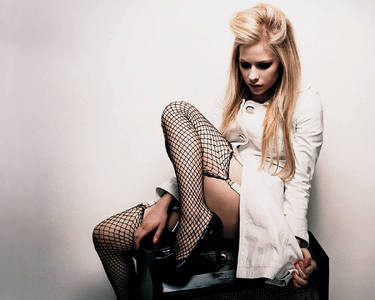  This is my avril!