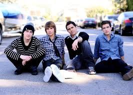 Who doesn't like BTR?!!!! They are amazing!!!!! :))