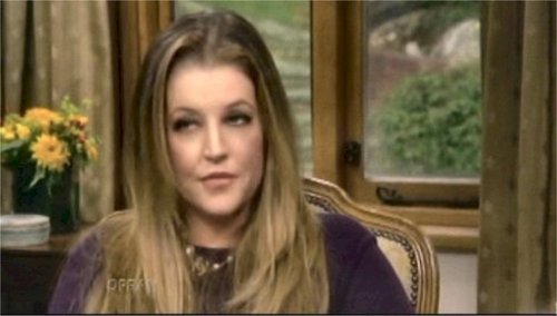  The utterly beautiful and amazing Lisa Marie Presley. :)