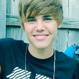 i think justin bieber is better.. im mean seruosly hes a super hot pop star! whats better than that?