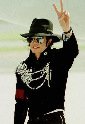  te all can try, te will never succeed ! Michael was, is and will stay Michael ♥