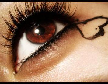  Brown eyes....