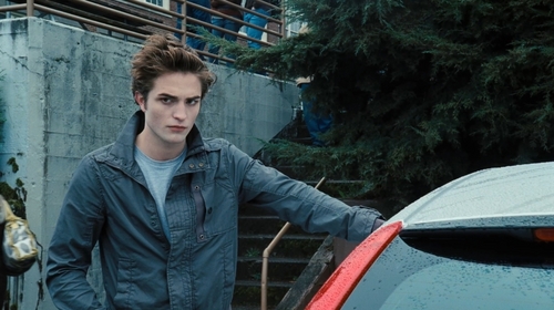  I am team Edward cuz he's a good vampire,he's handsome,sometimes cute and he's the best than that Jacob.