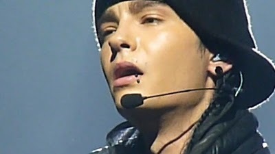  I would have a one-night-stand with Tom Kaulitz from Tokio Hotel.. He is HOT <3