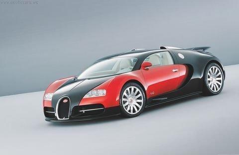  bugatti veyron, the most expensive car in the world and the seconde fastest car in the world. Personally, its my favoriete car u are so lucky to see it!!!