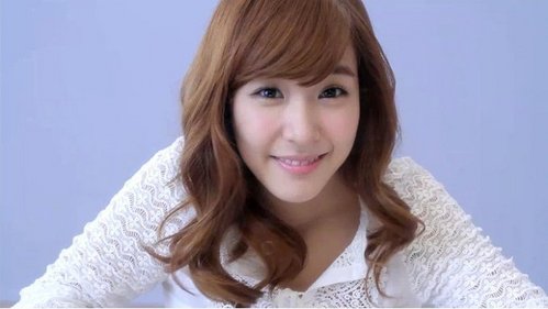  Of course Tiffany!!! Do 你 know who she is??? She is the eye-smile princess!!!!