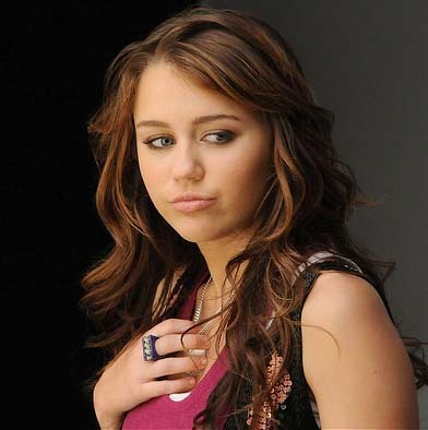 hi 
i dont hate  miley cyrus but i not a fan of here but i think she is ok 
