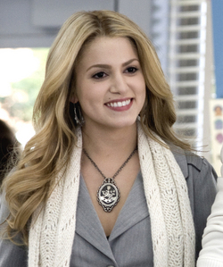  Nikki Reed. I give her an endless amount of applause for her portrayal of Rosalie Hale. A lot of people didn't believe in her, but I'm pretty sure she's one of the most amazing Rosalie Hales anyone could picture on screen. I know she's one of mine :) And for that, she wins my fanship. xD