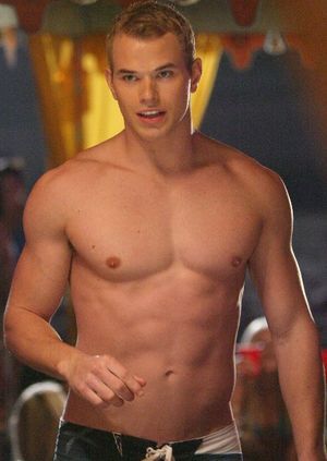  out of the two i'd pick Kellan Lutz but like ros59, i'd rather spend a night/day with my crush