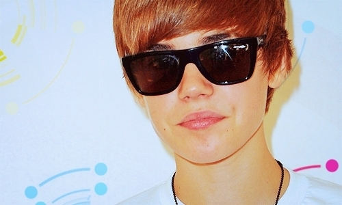 You ask for cute, I give you baby Justin. 
If you asked for sexy, I would give you older, sexier Justin.