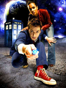  I could easily say Merlin and Arthur from the TV series Merlin, 或者 Castiel, Dean, and Sam from Supernatural, but I decided to go old school and say Ten from Doctor Who. Maybe because I was watching David Tennant as Barty Crouch Jr. on GOF today, but I miss my Ten :[ "Dust off your Converse, time to save the Universe"