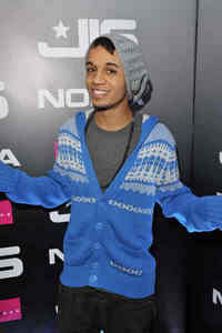  No not really! I love seeing my celeb crush on T.V. یا listening to him on the radio! Here he is... Aston Ian Merrygold!