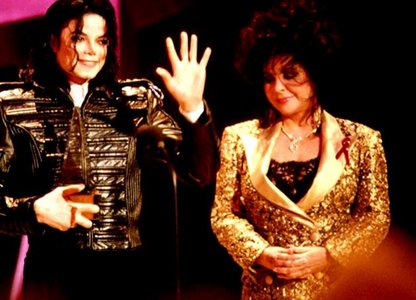  This is just TOO MUCH BEAUTIFUL 4 words..everytime I see this performance,tears come up my face,2 Beautiful humans like them..SIMPLY SPEECHLESS...I'm crying right now,Truly God Bless them,I'm glad that MJ ever known such an Amazing Beautiful woman like Elizabeth Taylor,she truly was a Best friend for him,Thank tu Elizabeth,for Loving and standing por our Angel's side when he needed tu the most,may tu and Michael R.I.P. in Heaven <3 2 The most Beautiful ángeles of Heaven R.I.P- <3 Michael and Elizabeth~~I amor tu BOTH <3 and it feels Amazing,how 2 humans can amor eachother so much,TRUE BEST friends <3~ TOGETHER AGAIN FOREVER <3 At least Michael will not be Lonely in Heaven <3