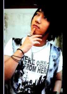 Definitely Yesung. He is the 'art of voice' <3
