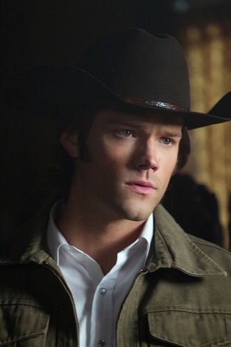  Ok, hard pick cuz I have so many, but this is one of my new favorites^-^ There is just something so hot about a cowboy:)