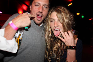  I think this is a very drunk picture of ke$ha!