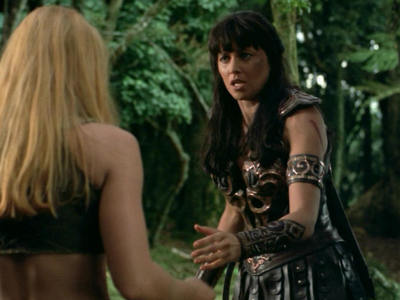 If I get this right, you are talking about the episode "Sacrifice II". Indeed, Gabrielle and Hope tumbled into a deep endless-looking lava pit, and Callisto got stabbed in the stomach by Xena with a hind's blood knife. In fact, Gabrielle didn't have any options, because Ares had threatened her with Xena's death to get her to protect Hope. Therefore Gabrielle had no choice but to save Xena. But fear not! Everyone's alive! Xena would be searching for Gabrielle in the Amazon Land of the Dead. And they would find each other in the episode "A Family Affair", in which they had to deal with the evil Hope again (for the last time, though). Just look at the picture - this is the Xena-Gabrielle reunion scene! Callisto would later return in the episode entitled "The Ides Of March". By the way, if you've just watched "Sacrifice II", then you still have 66 more episodes to go! Congrats, you are at the halfway point of the show!