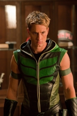  Justin hartley from 스몰빌