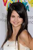  Contest ! Post the prettiest picture of Selena Gomez (: Contest ends August 25th ! 1st , 2nd and 3rd place will get heshima !