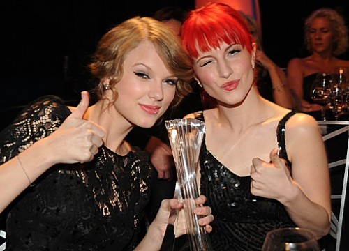  taylor and hayley w. 2 of my favourite singers!