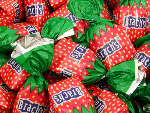  Brach's erdbeere filled hard candy.<3