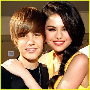  I know people are just mad at Selena becuase she dating Justin Bieber and all the girls Amore him but that's no reeson to get mad about i mean he just a boy. and who is saying that stuff about them grow up.