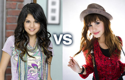  Guys...If anda could tanggal Demi atau Selena, Who?