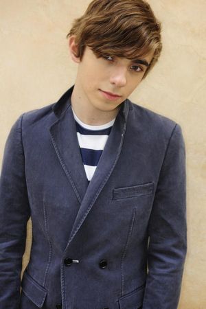  Whoes cuter justin bieber 또는 nathan sykes ?