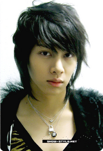 i say, heechul ♥ ^^ he's so awsome cute 
i where the happiest girl on this planet xD I love him very verryyy much ^^


