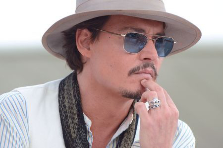  Johnny Depp so obsessed with him *_*
