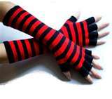  Does anyone know where to get red/black stiped gloves?