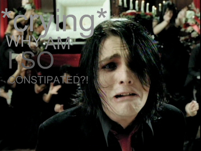  This pic always makes me laugh Constipated Gerard Way! XD