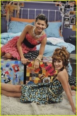 Roccckys??????? I love the way CeCe dresses, way better, adds flair to her character.... But maybe someday they with make a clothing line of Shake it Up with clothes like on the show... that would be awesome...