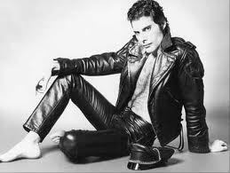  Freddie Mercury. He's a legend :P
