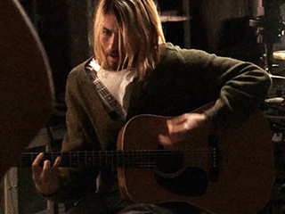  i personally think that Jared leto would be an awesome Kurt...1st:he's a rocker and huge 粉丝 of him so he knows about Kurt's music...2nd:did u watch the video that Jared made about Kurt...they are so similar.. http://www.youtube.com/watch?v=b5Kf4zBL6V8 3rd:check out the picture of Leto with same hair as Cobain...