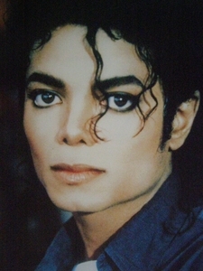 MJ owns the 80s why not? he has my jantung