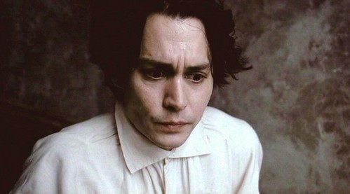  I Liebe Johnny Depp in this movie!!!! I literally laugh my butt off every time he faints. I Liebe Ichabod. He's so sweet and gentle, and he fights for justice. Great movie :D. Johnny Depp + Tim burton = BEST MOVIE EVER!!!!!!!!