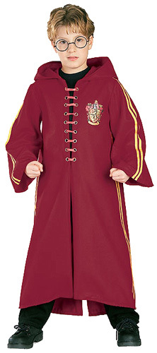  Not sure what size you're looking for, but i googled Hogwarts Quidditch Costumes and came up with a few things: http://www.buyharrypottercostumes.com/deluxe-harry-potter-quidditch-costume.html http://www.costumeexpress.com/browse/_/N-a/Ntt-quidditch/results1.aspx Hope this helps! :)