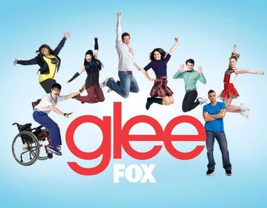  Glee is a dramedy (drama and comedy) TV mostra where Spanish teacher/Glee club coordinator Will Schuester gets 12 students from William McKinley High School: Rachel Berry, Finn Hudson, Quinn Fabray, Kurt Hummel, Mercedes Jones, Artie Abrams, Tina Cohen-Chang, Noah "Puck" Puckerman, Santana Lopez, Sam Evans (first appearance in Season 2), Brittany S. Pierce, and Mike Chang, prepared for numerous musical contests and performances (regionals, sectionals, etc.). The students come from different cliques: most popular, geeks, and so on. A cheerleading squad, known as the McKinley High Cheerios, have a cheer coach named Sue Sylvester who tries to bring the Glee club down. But every attempt she makes, Will and his kids come to finding solutions to situations. There are certain situations and high school drama stories that happen throughout the series. For example, there is teen pregnancy (which Cheerio Quinn Fabray experiences), break-ups and hook-ups, jealousy and teens made fun of at school. Also, in between storylines, the Glee club members sing songs that correspond to their situation. I don't want to ruin it all for you. te can watch Glee on the cucirca website if te like.