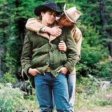  ok i guess they never really were a couple but they did show the truest amor ive ever seen and there relationship made me examine mine. I think Ennis/Jack from Brokeback mountain is the best.