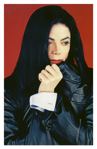  The King of Pop Mike Jackson :)