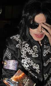  Hard to say.. I don't like Kiss.. I can't like them since Gene sagte about Michael after his death that he was a pedophile :(( I mean.. Michael means the world to me, if someone hurts him oder dirt his memory.. it hurts me too. I think it's everything in your heart.
