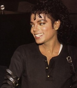 what would you do if you were stranded on an island with mj and nobody else :)