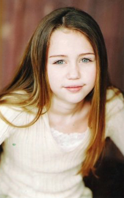 ♥Post the most cutest pic of miley♥
