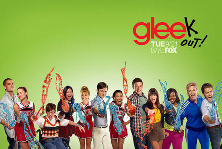  Does anyone know when glee season 2 volume 1 is coming out in australia
