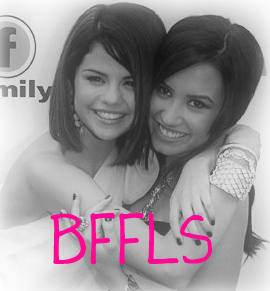  Post ur fav pick of Demi & Selena یا Demi & Miley یا Demi and a Friend xx :)